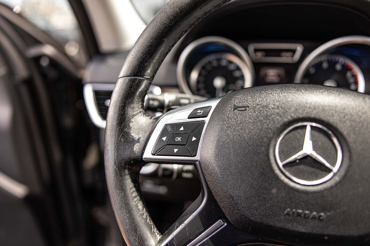 Used 2014 Mercedes-Benz GL 450 4MATIC image 26