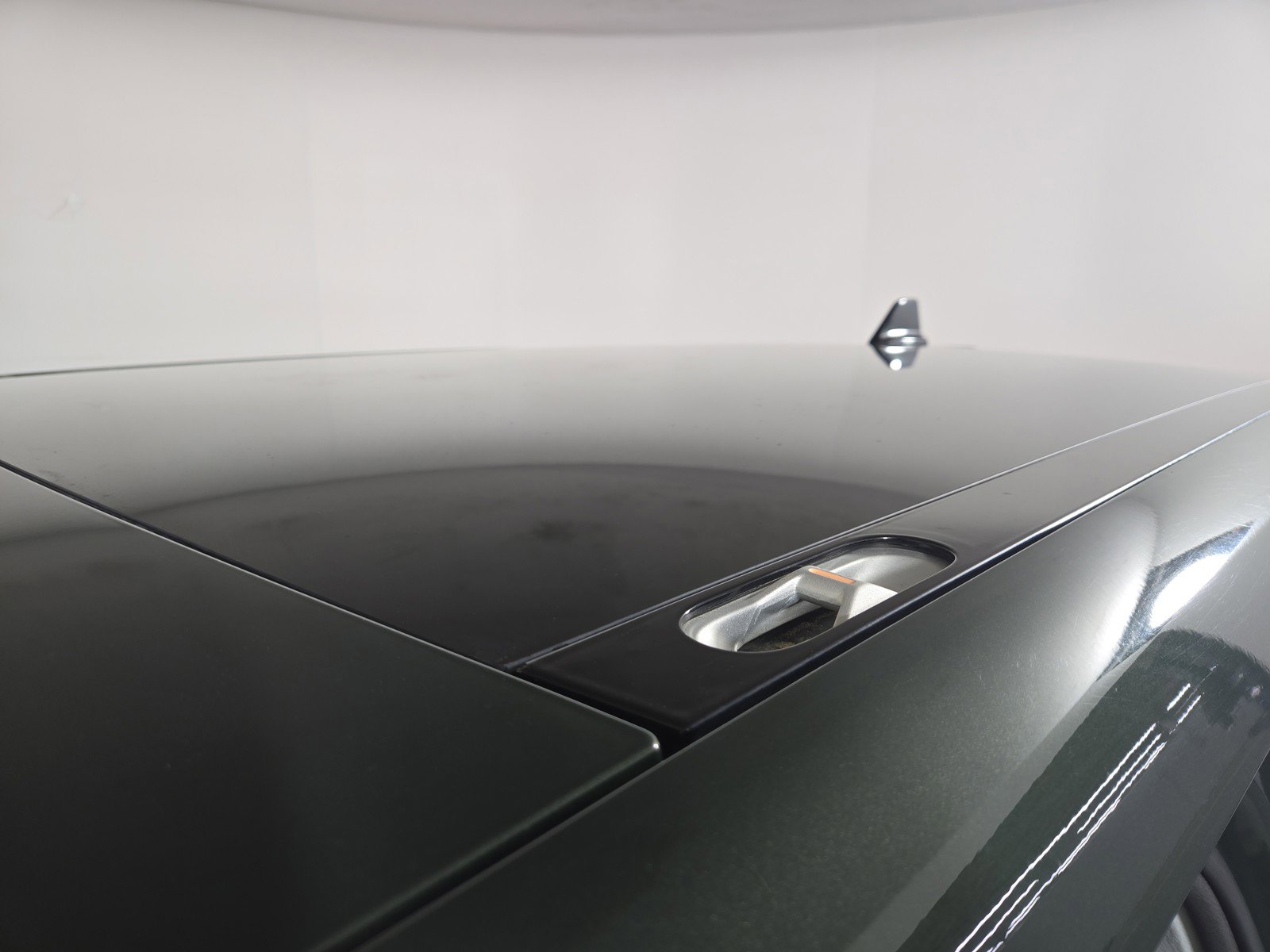 Used 2023 Rivian R1T Adventure image 13