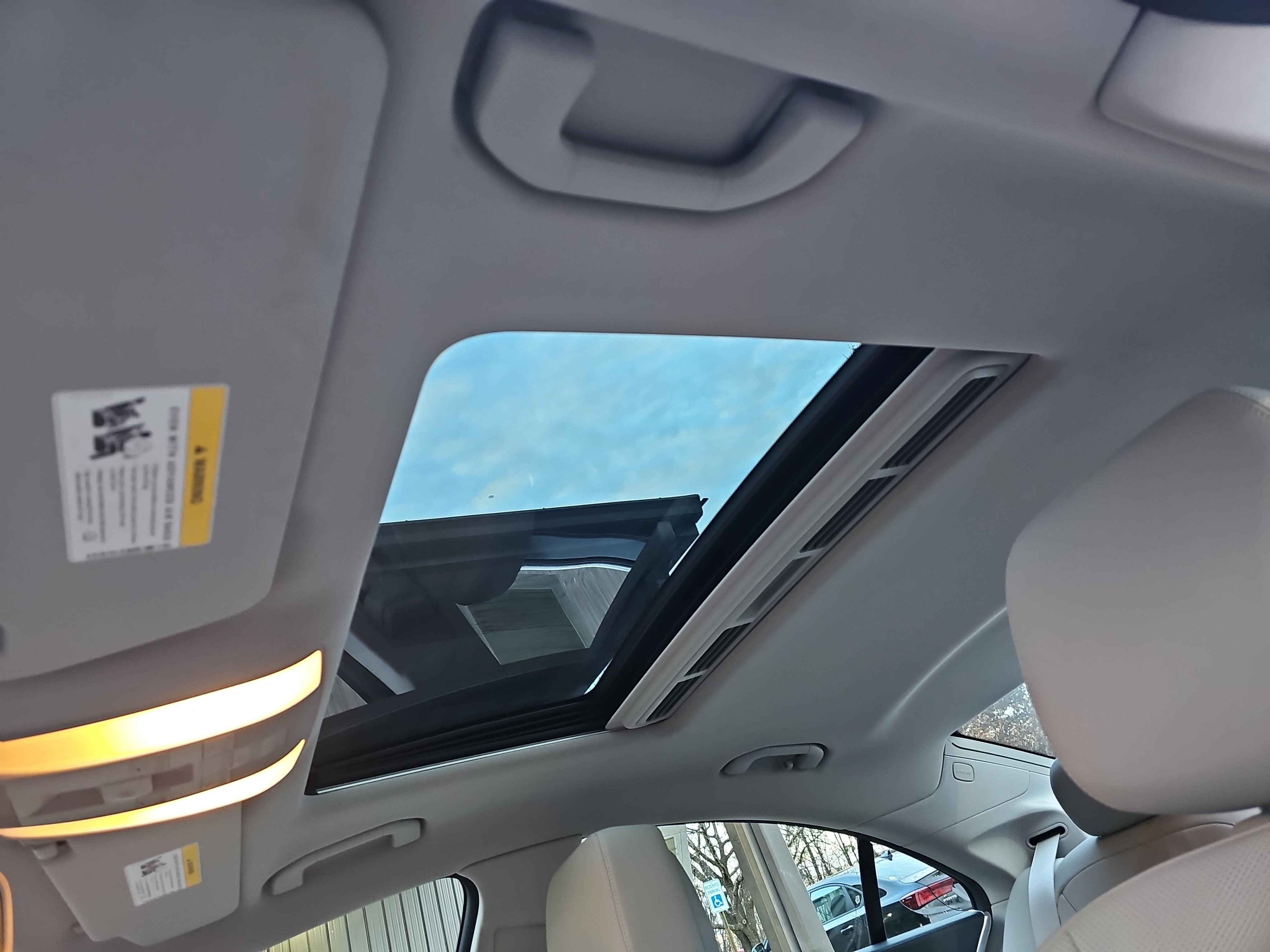 Used 2014 Mercedes-Benz CLS 550 4MATIC image 32