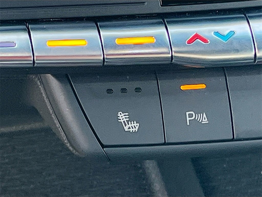 Used 2023 Cadillac CT5 Luxury w/ Sun And Sound Package image 21