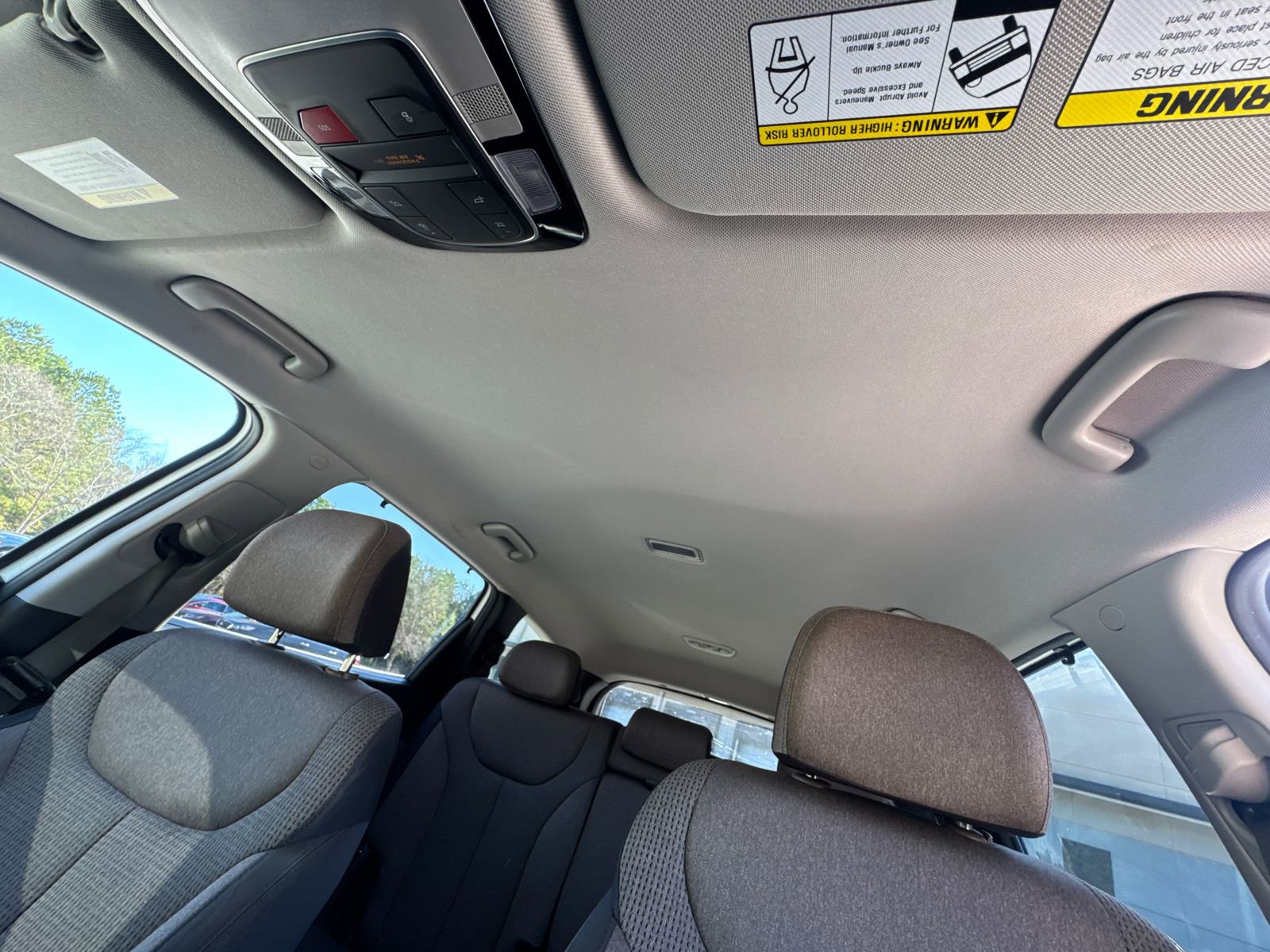 Used 2023 Hyundai Santa Fe SEL Convenience image 31