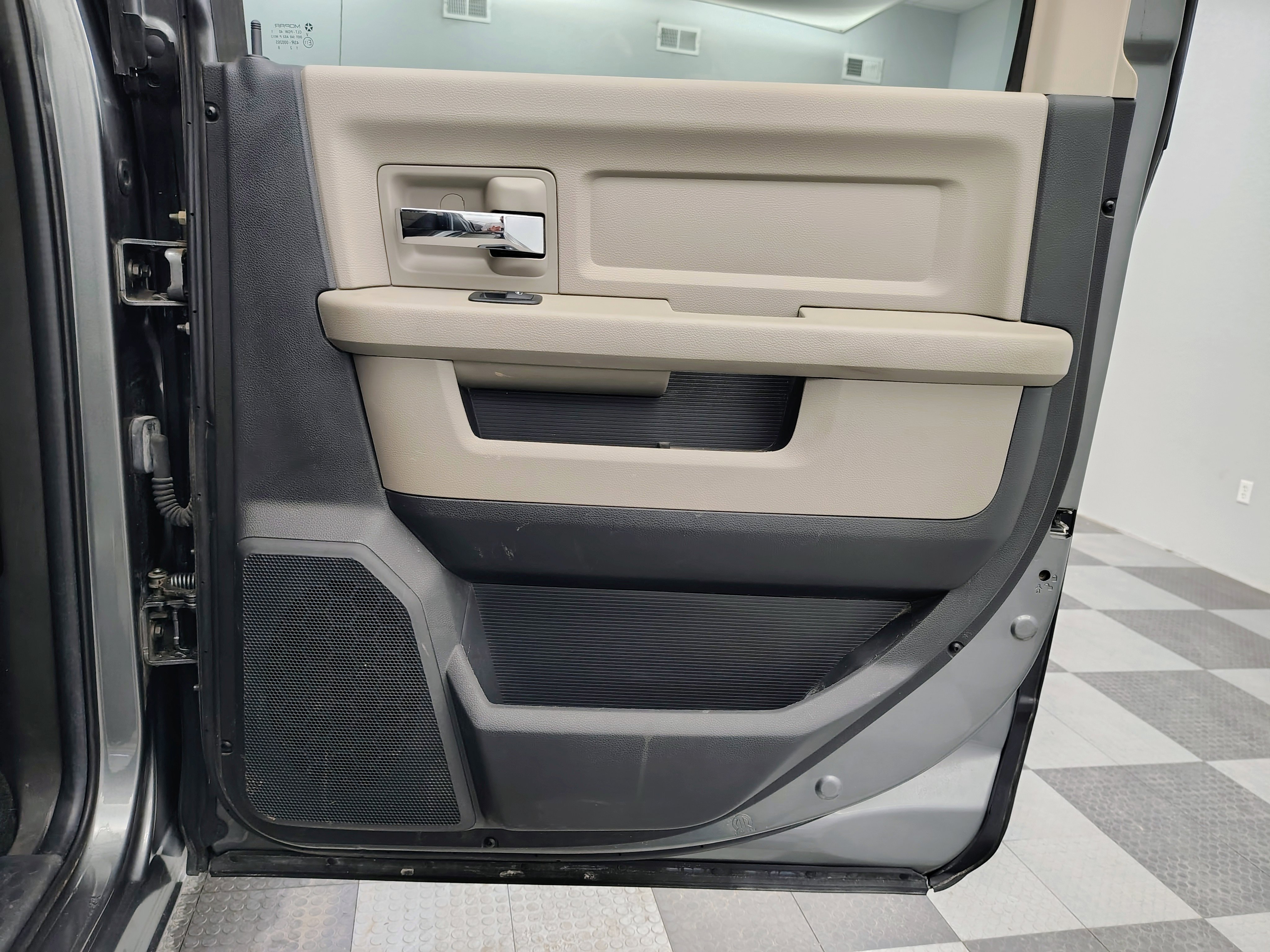 Used 2012 RAM 2500 SLT w/ Technology Group AWD/4WD image 20