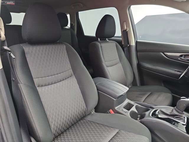 Used 2020 Nissan Rogue SV image 49