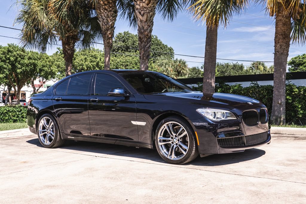 Used 2014 BMW 740i RWD image 11