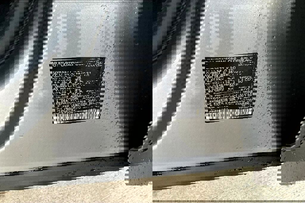 New 2026 Volkswagen Atlas Cross Sport SEL R-Line image 21