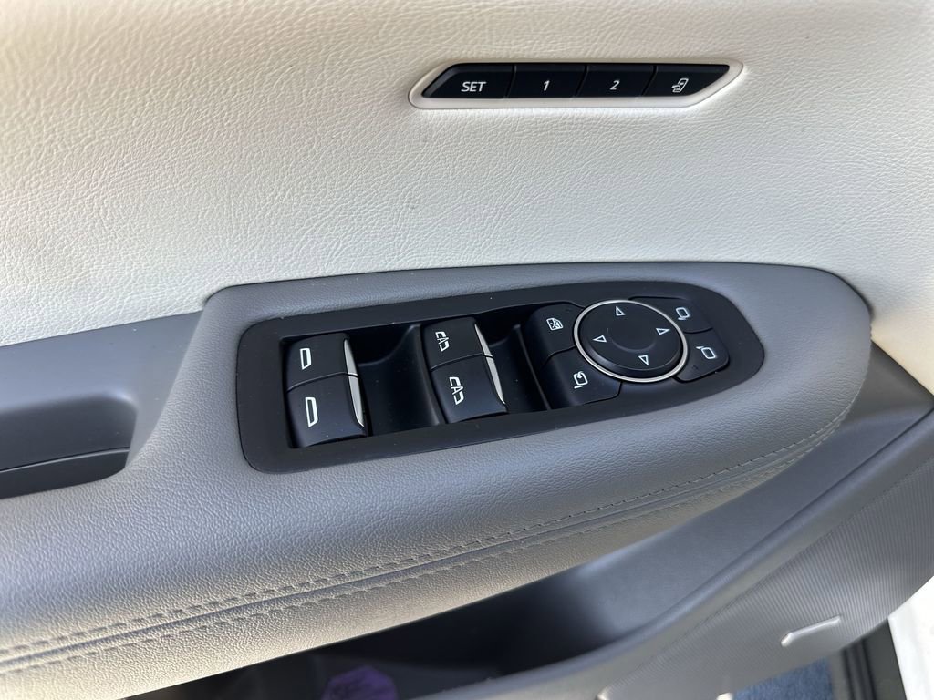 Used 2021 Cadillac XT6 Premium Luxury image 13