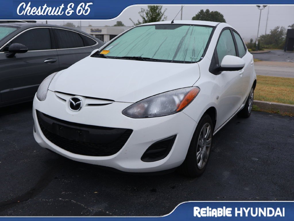 Used 2014 MAZDA MAZDA2 Sport FWD image 10