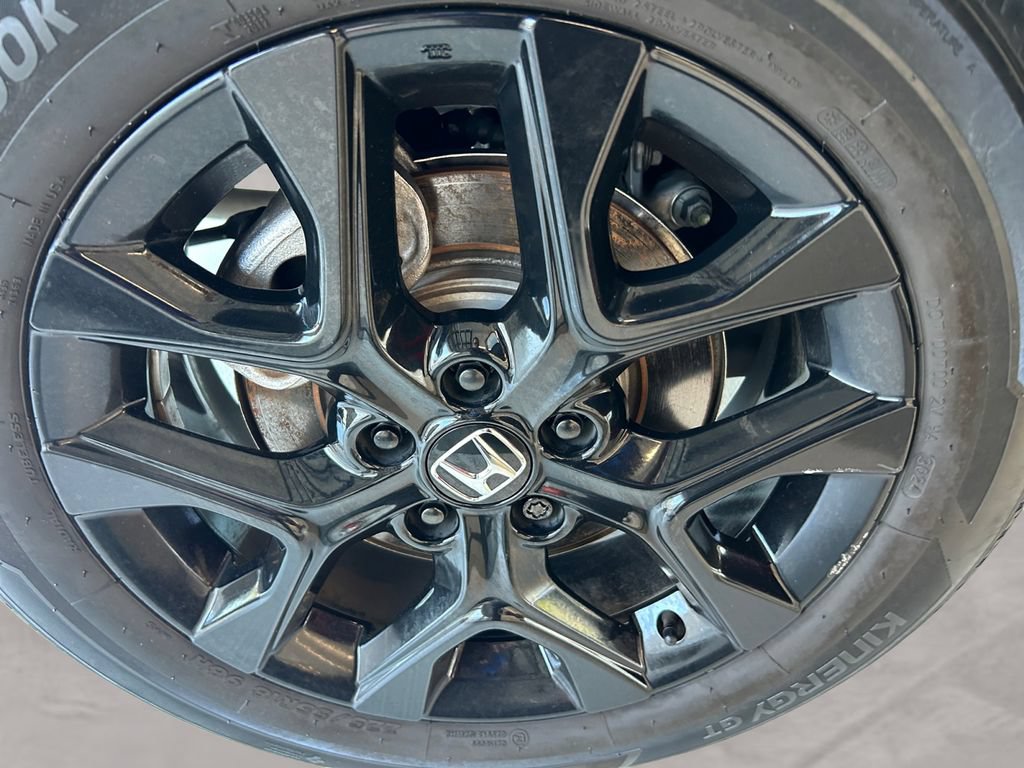 Used 2025 Honda HR-V Sport image 14