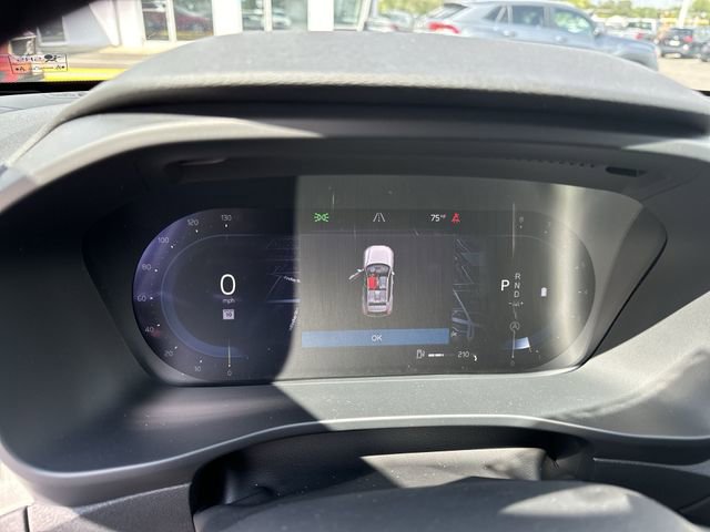 New 2025 Volvo XC40 B5 Plus w/ Protection Package Premier image 11