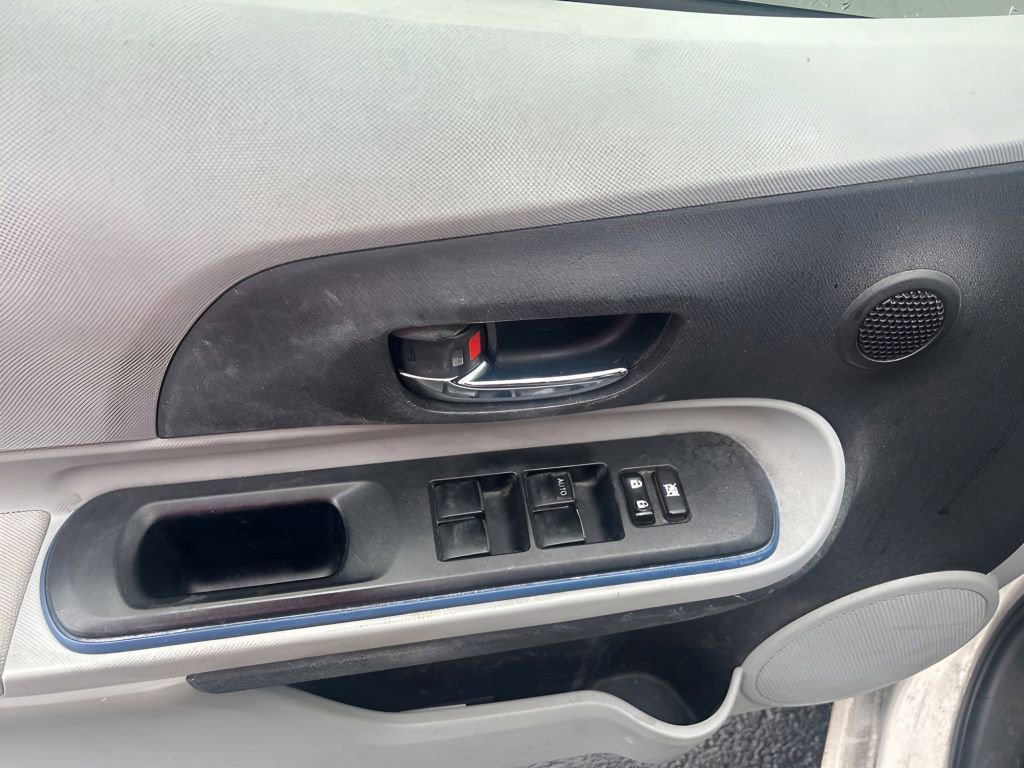 Used 2012 Toyota Prius C Two image 21