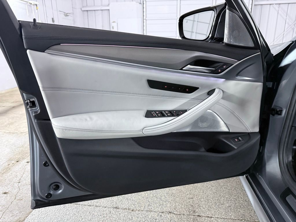 Used 2020 BMW M5 w/ Executive Package image 20