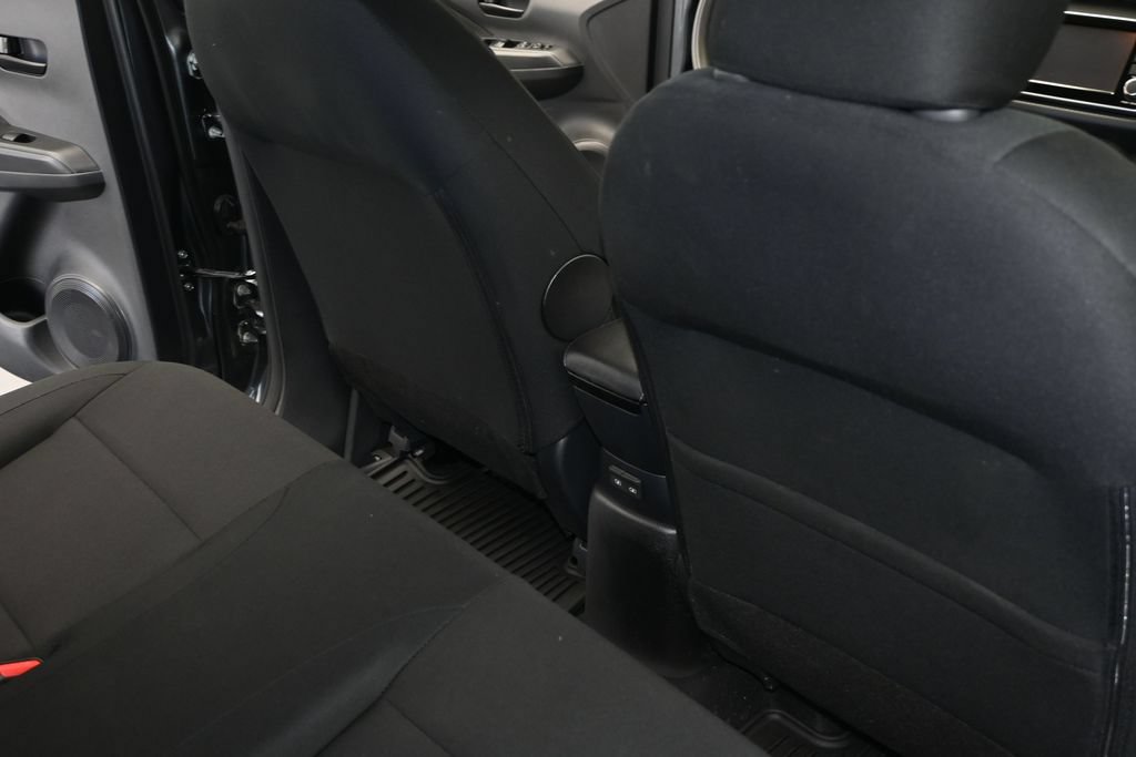 Used 2025 Nissan Kicks Play S FWD image 13
