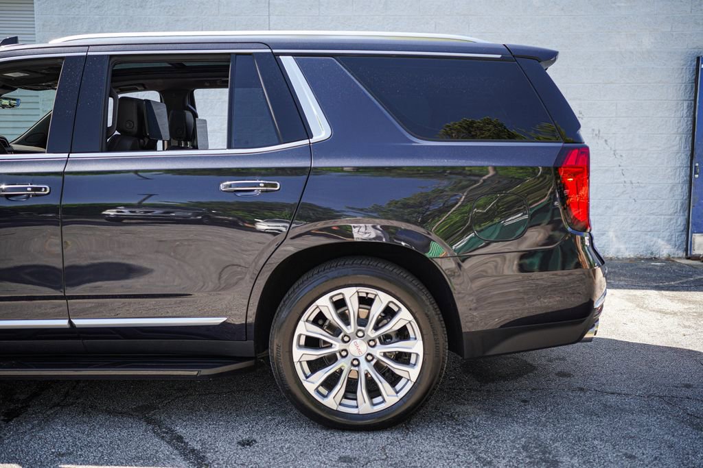 Used 2024 GMC Yukon Denali w/ Advanced Technology Package AWD/4WD image 12
