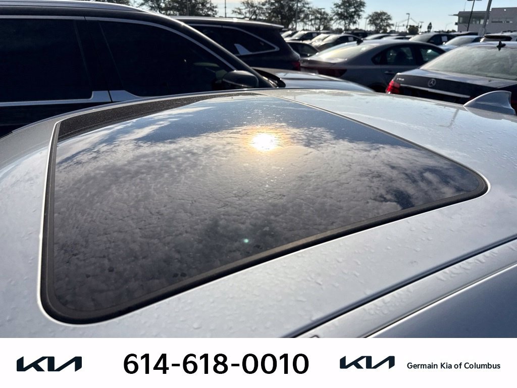 Used 2020 BMW 330i Sedan RWD image 7