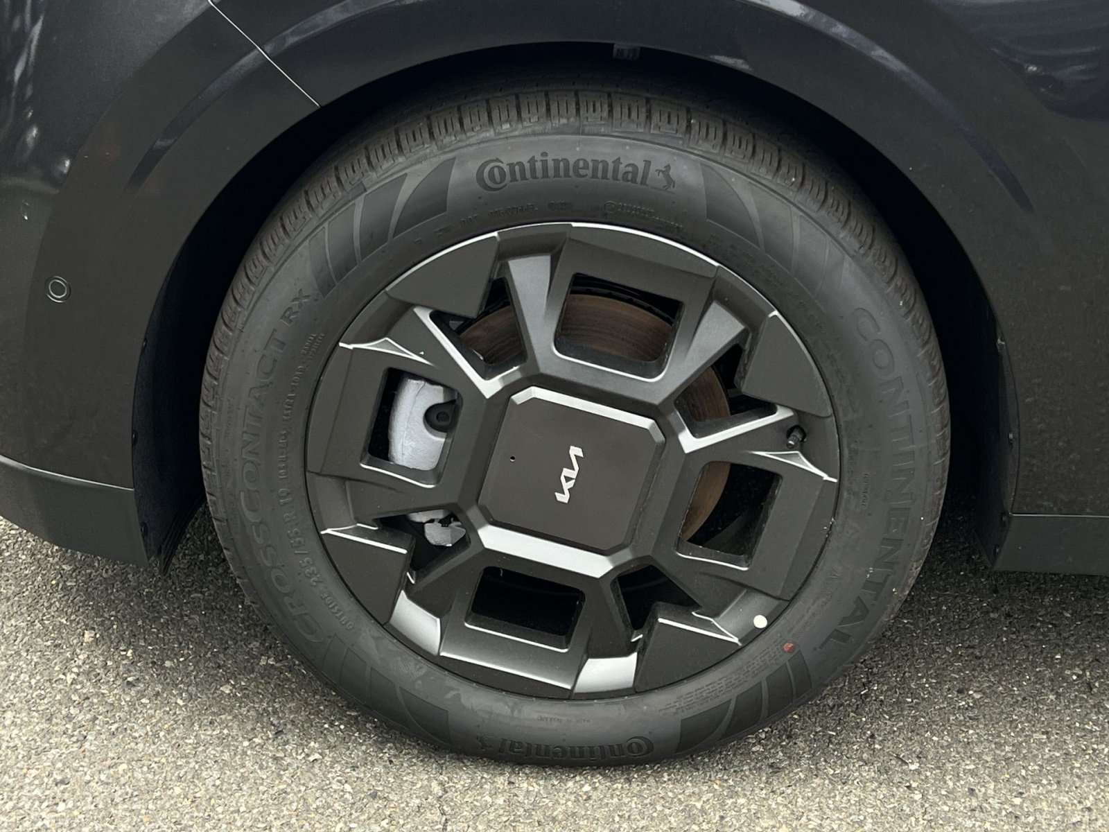 New 2026 Kia Carnival SX FWD image 17