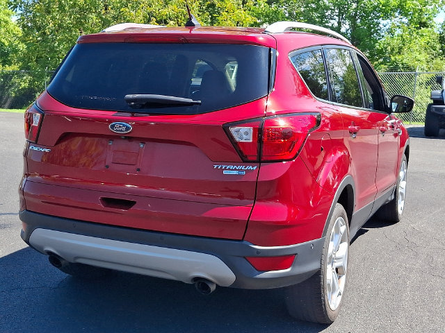 Used 2019 Ford Escape Titanium AWD/4WD image 15
