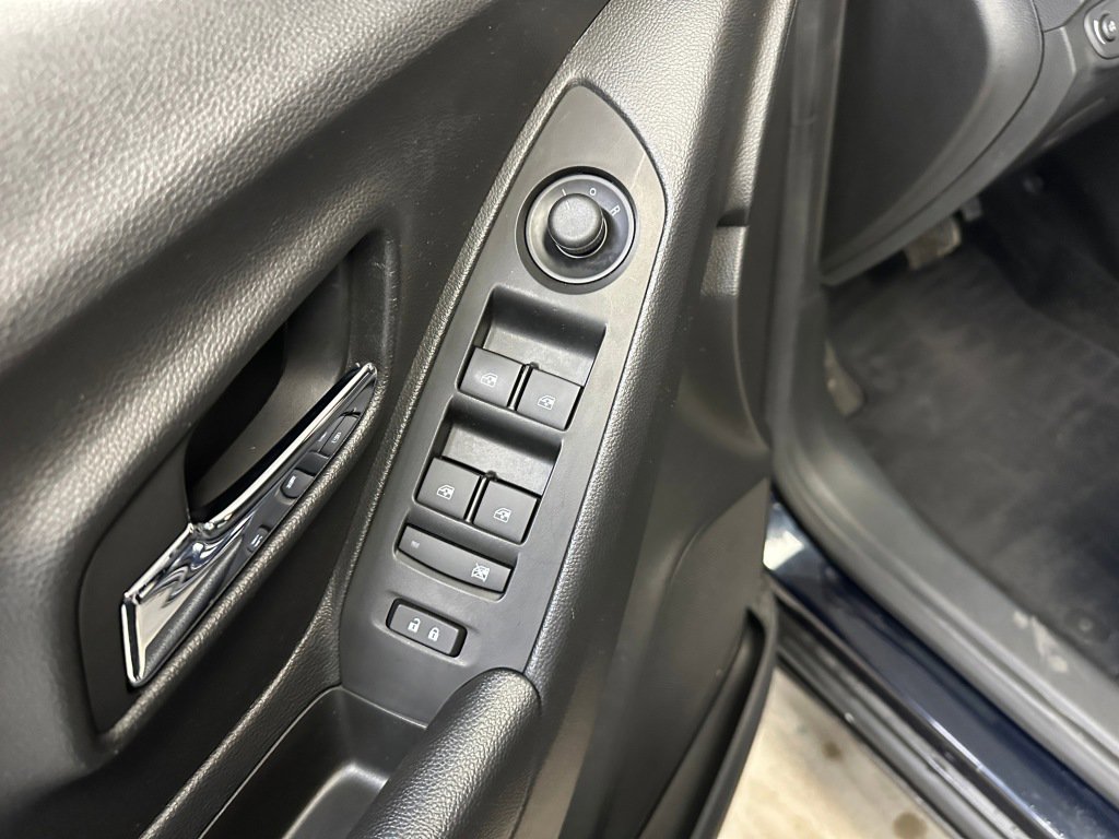 Certified 2021 Chevrolet Trax LS w/ Tint and Cruise Package image 7