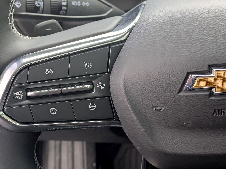 New 2026 Chevrolet Traverse High Country FWD image 18