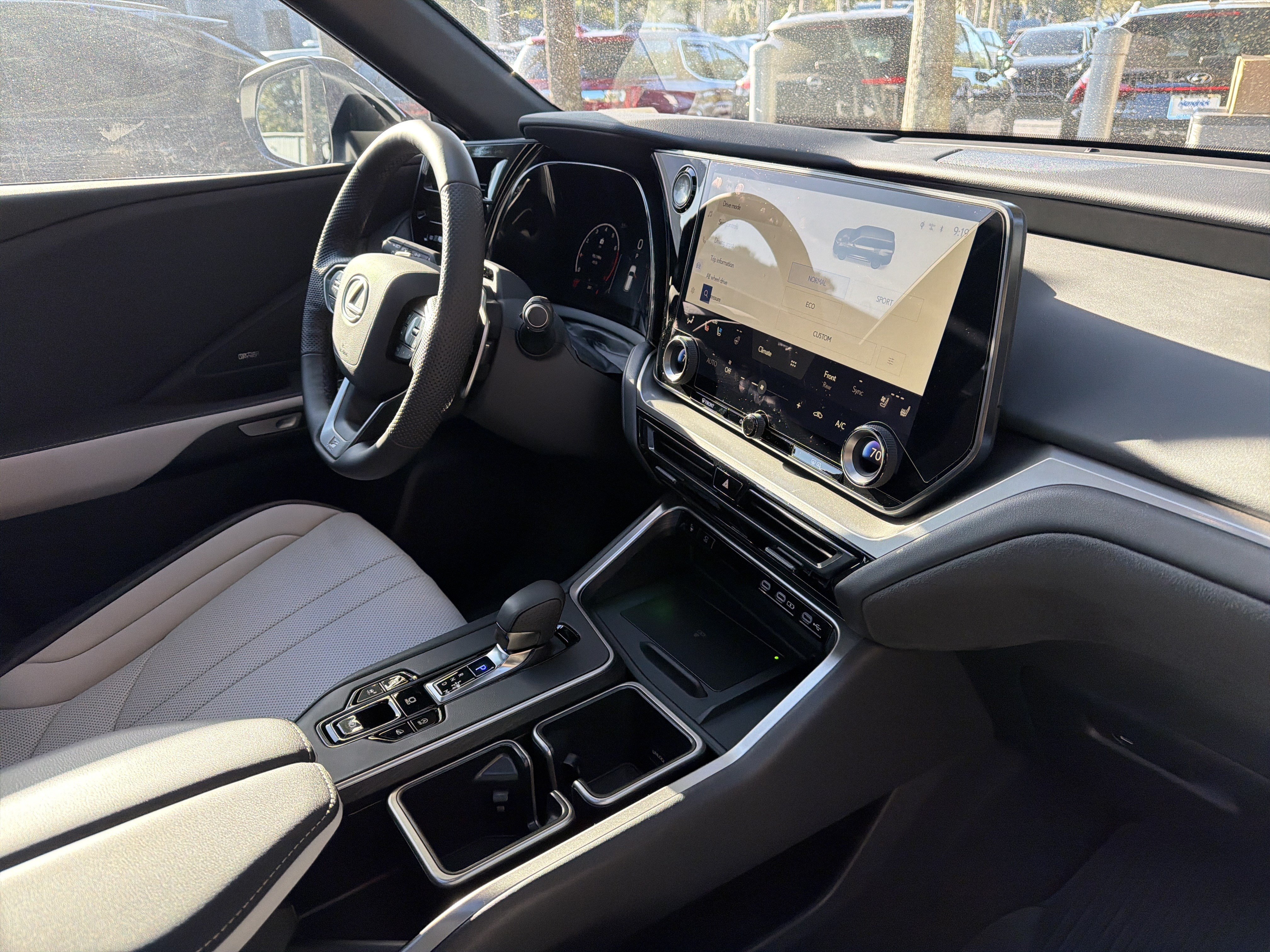 Certified 2026 Lexus TX 350 AWD w/ Technology Package image 44