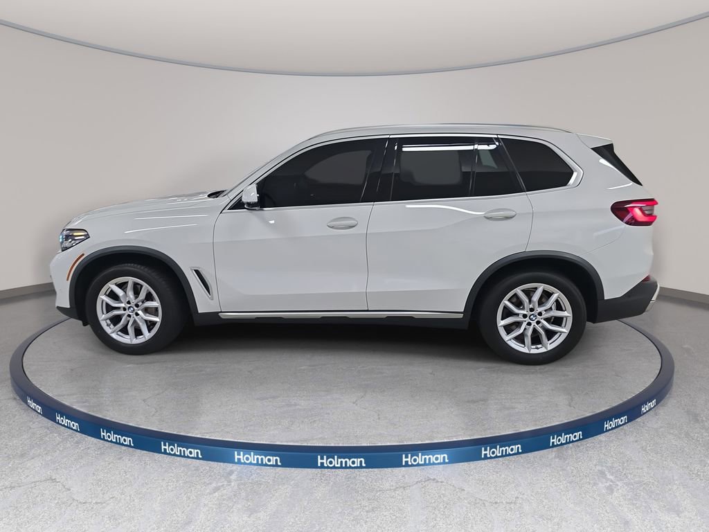 Certified 2022 BMW X5 sDrive40i w/ Parking Assistance Package image 11