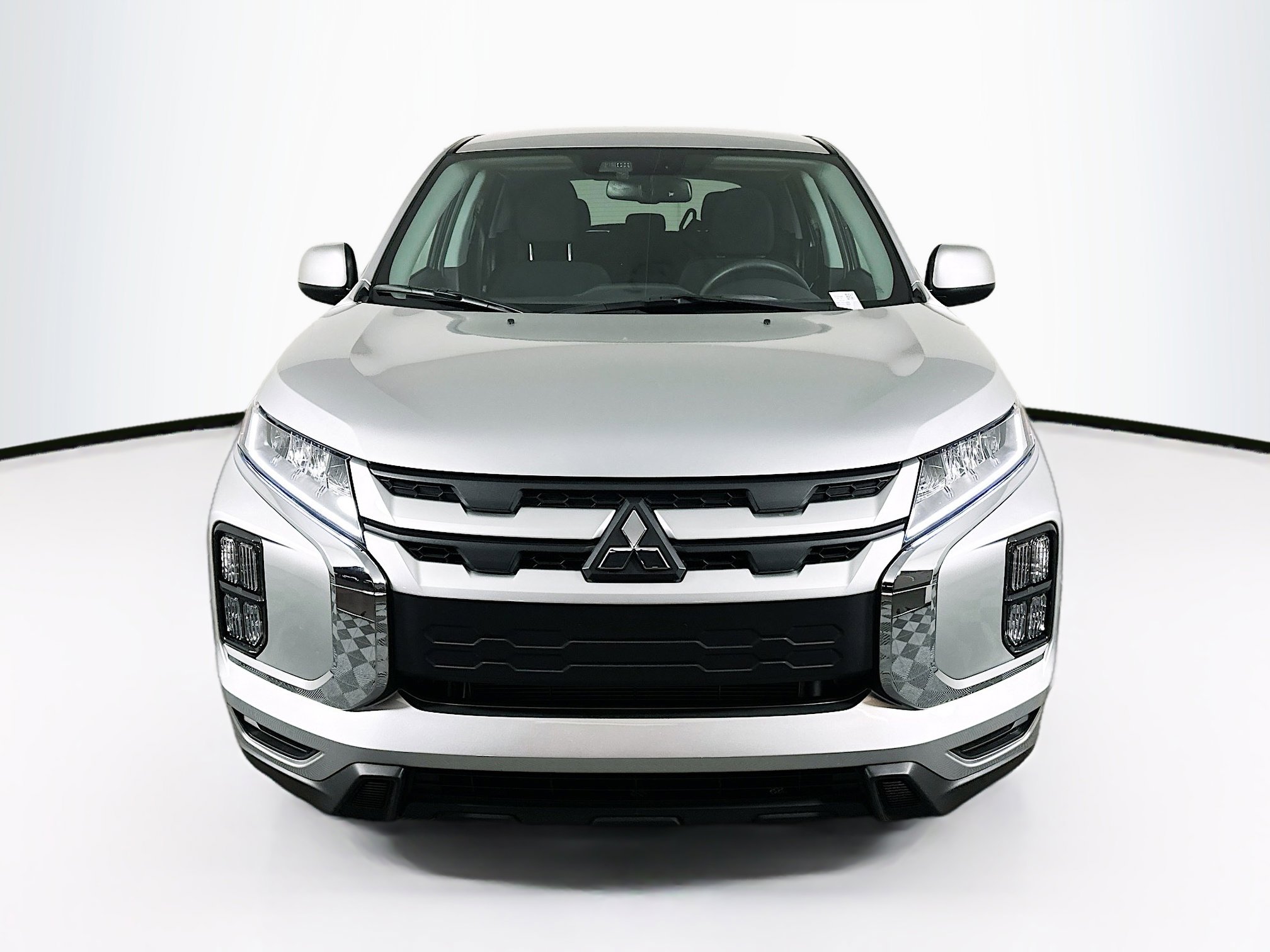 Used 2025 Mitsubishi Outlander Sport ES image 2