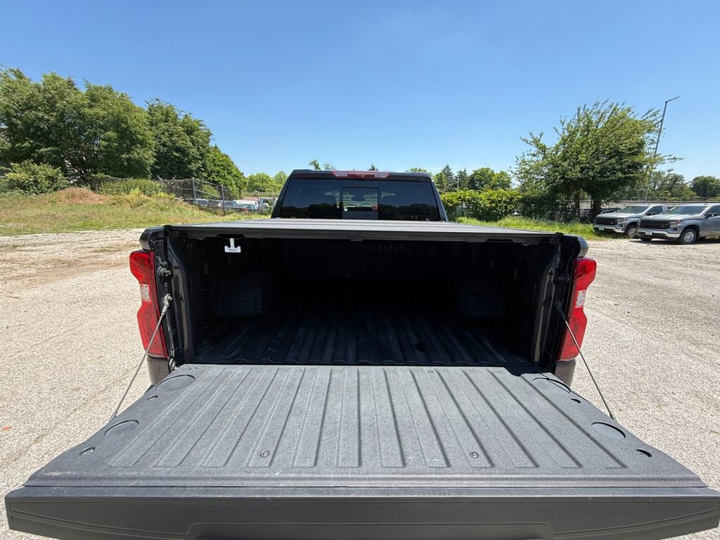 Used 2024 Chevrolet Silverado 1500 High Country w/ High Country Premium Package AWD/4WD image 29