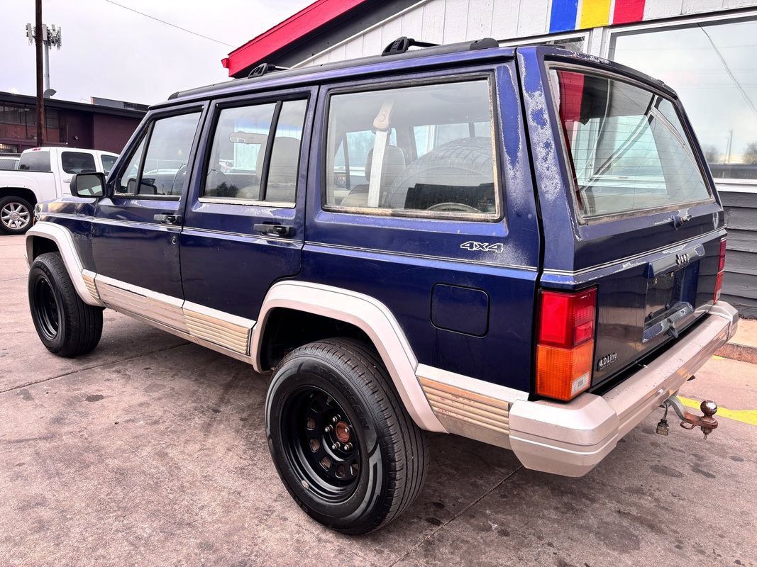 Used 1996 Jeep Cherokee Country image 9