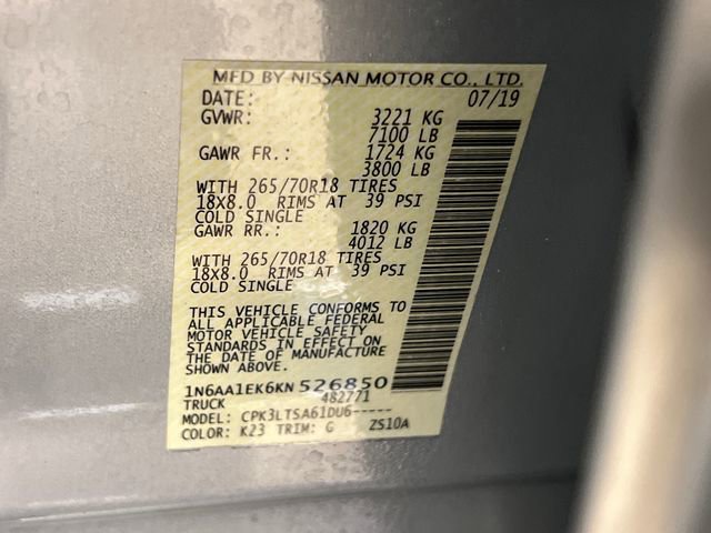 Used 2019 Nissan Titan SV image 27