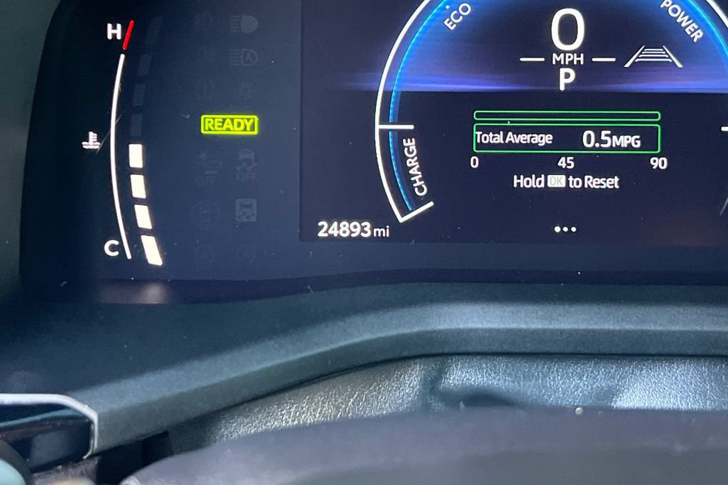 Certified 2025 Toyota Camry SE FWD image 28