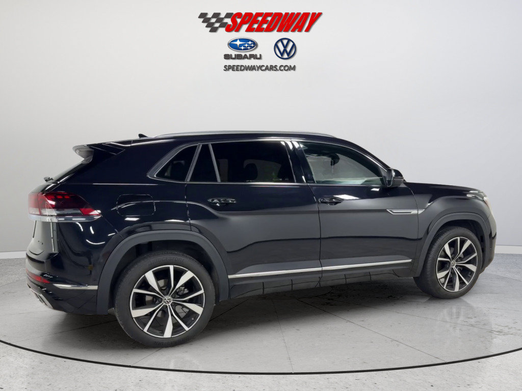 Certified 2026 Volkswagen Atlas Cross Sport SEL Premium R-Line AWD/4WD image 5