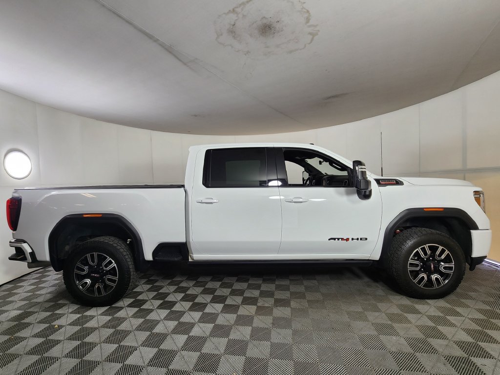 Used 2022 GMC Sierra 2500 AT4 w/ AT4 Preferred Package AWD/4WD image 8