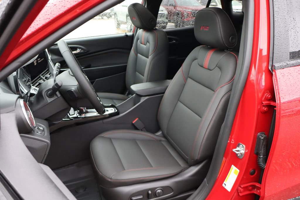 New 2026 Chevrolet Trax RS w/ Sunroof Package image 9