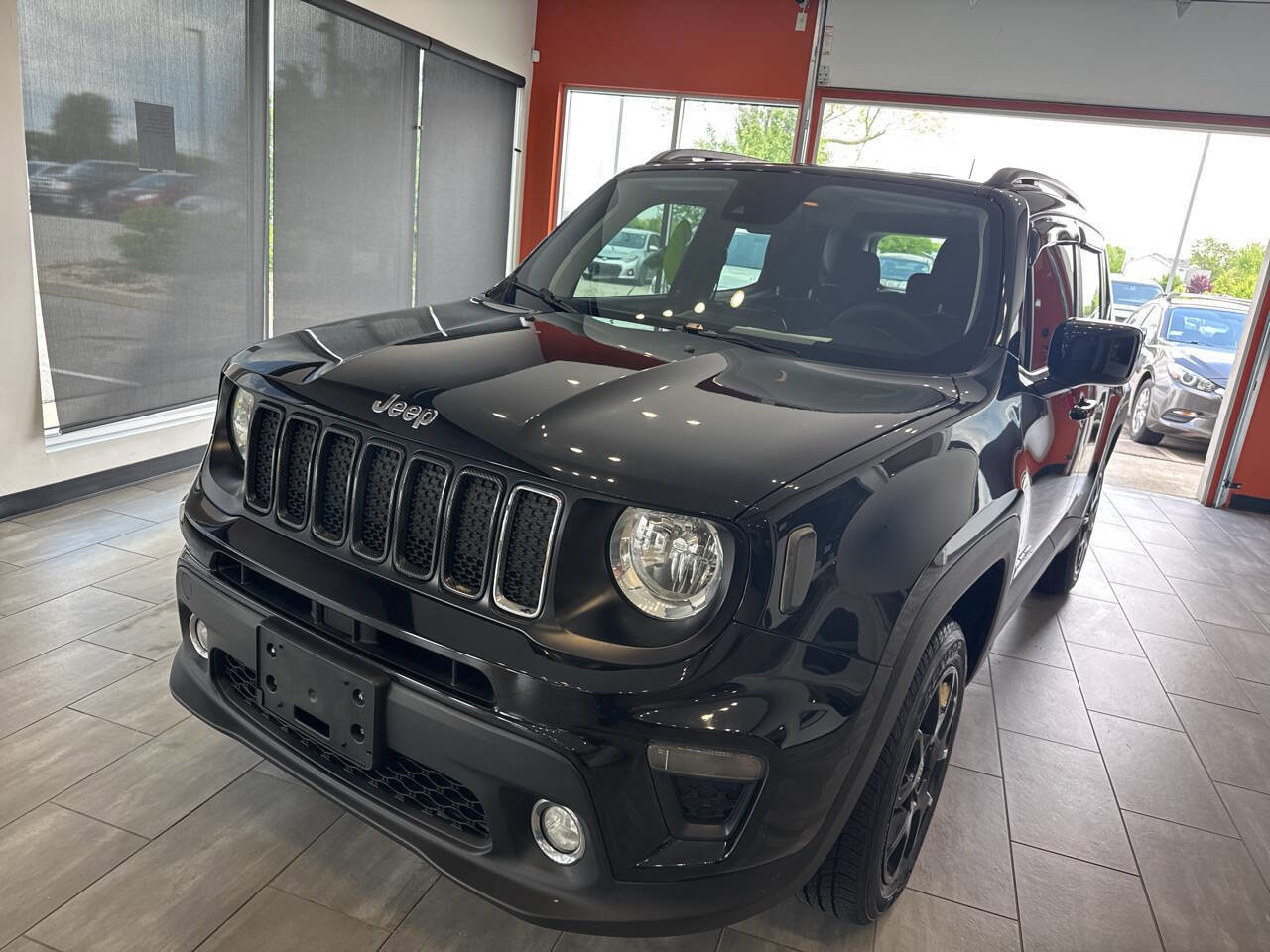 Used 2021 Jeep Renegade Latitude image 6