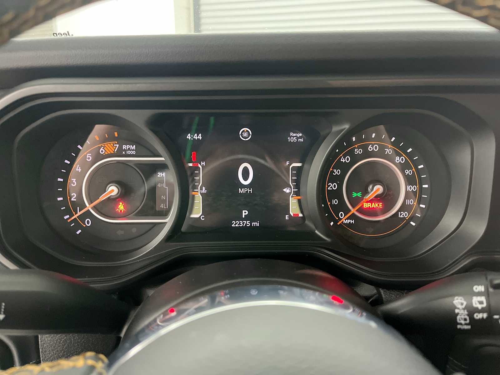 Used 2024 Jeep Wrangler Sahara w/ Technology Group image 15