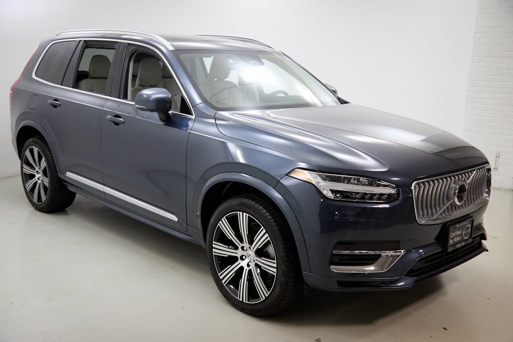 Certified 2024 Volvo XC90 T8 Ultimate w/ Protection Package Premier AWD/4WD image 4