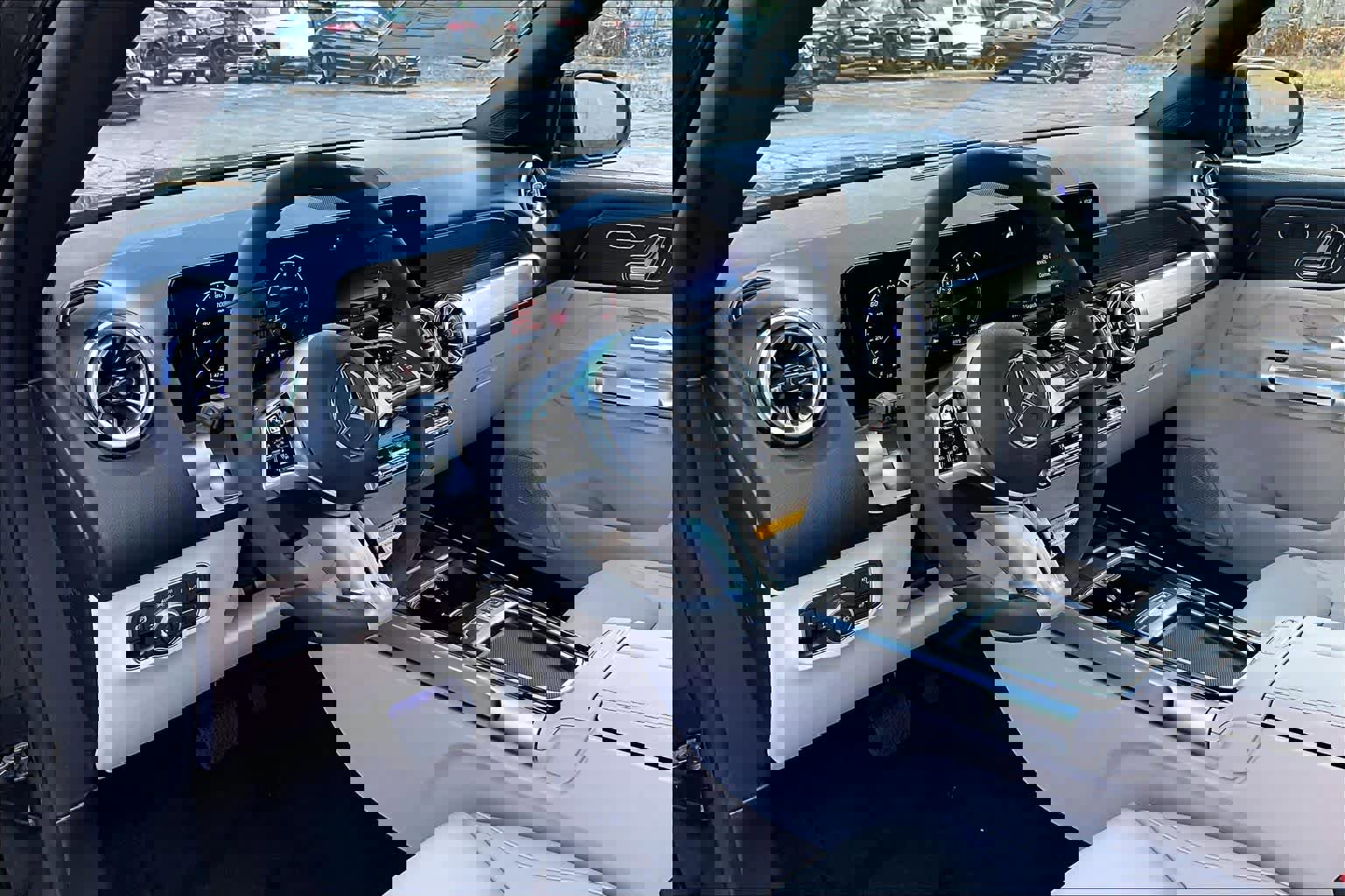 New 2026 Mercedes-Benz GLB 250 4MATIC image 10