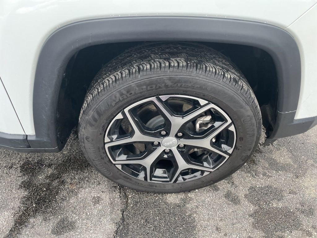 Used 2024 Jeep Compass Limited image 15