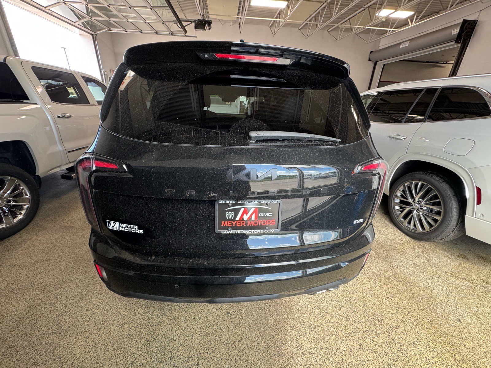 Used 2025 Kia Telluride SX Prestige X-Pro AWD/4WD image 6
