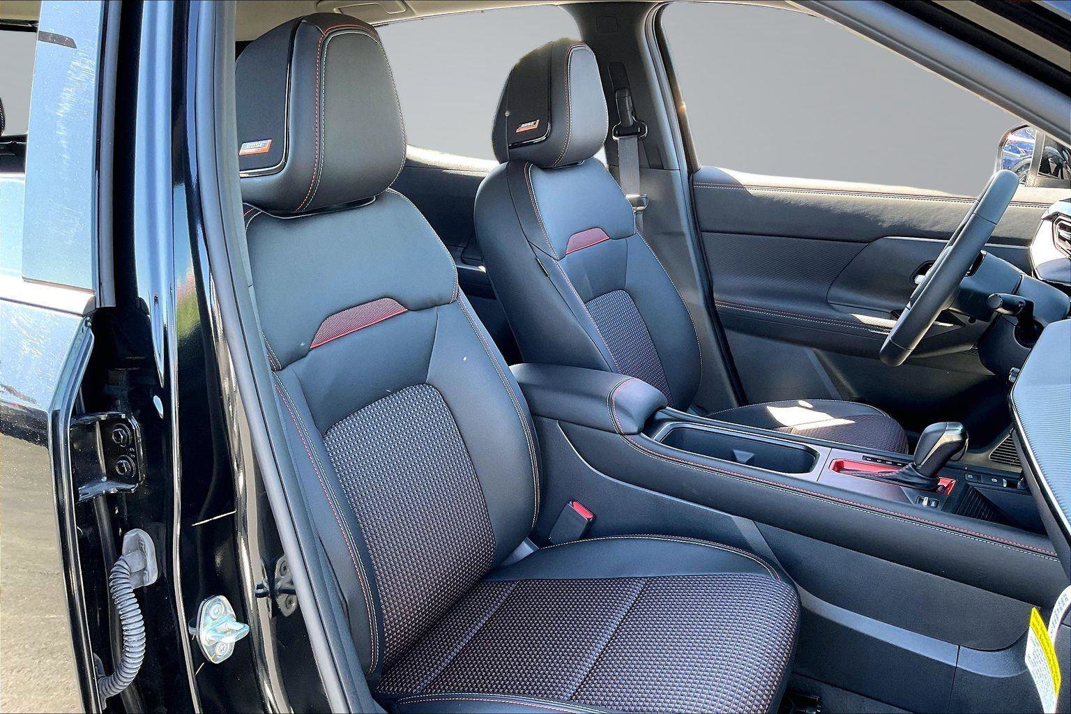 New 2026 Nissan Kicks SR FWD image 9