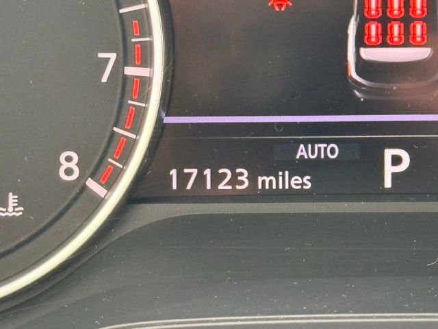 Certified 2024 Nissan Pathfinder S image 32