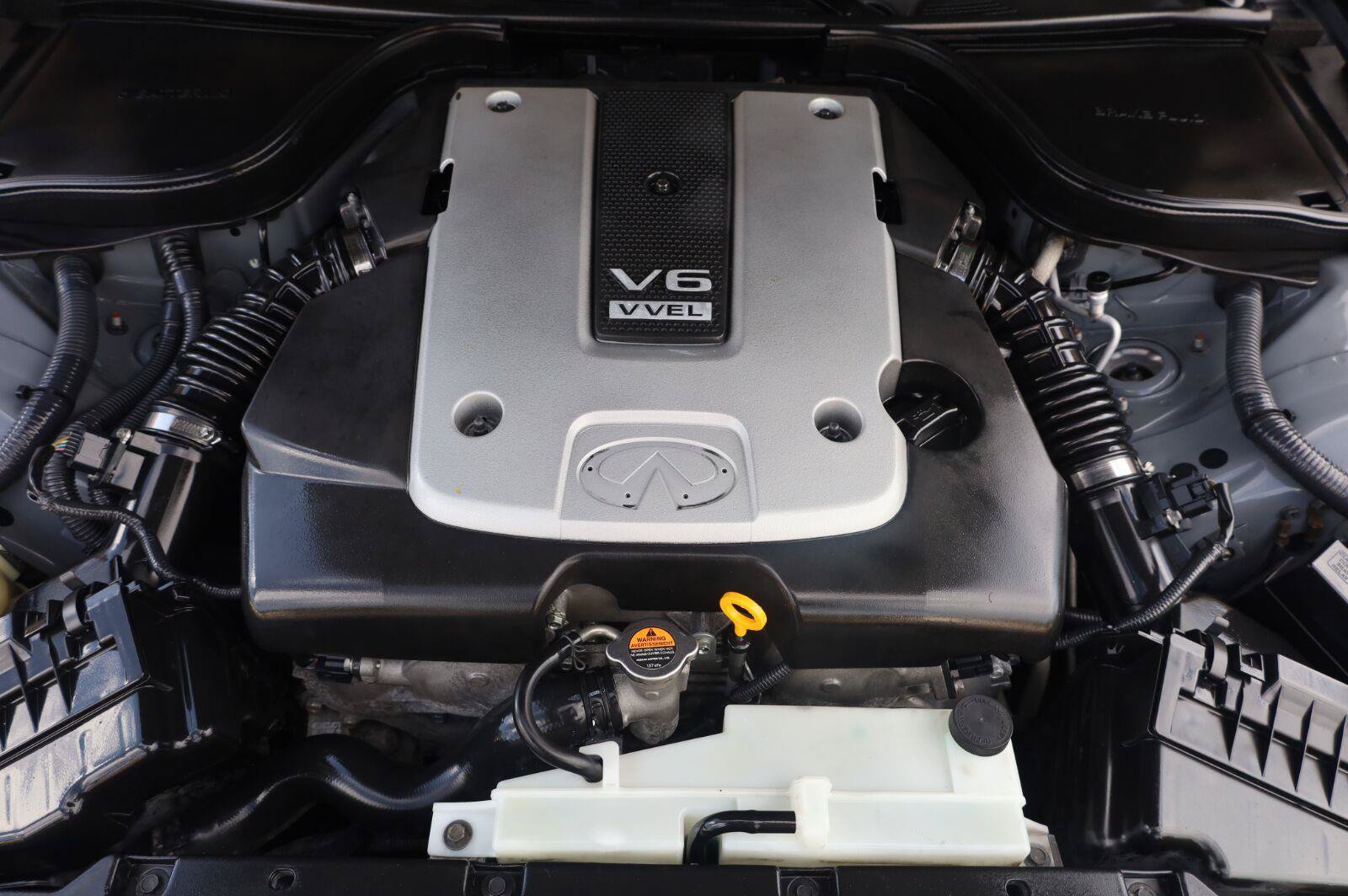 Used 2014 INFINITI Q60 Journey w/ Premium Package RWD image 10