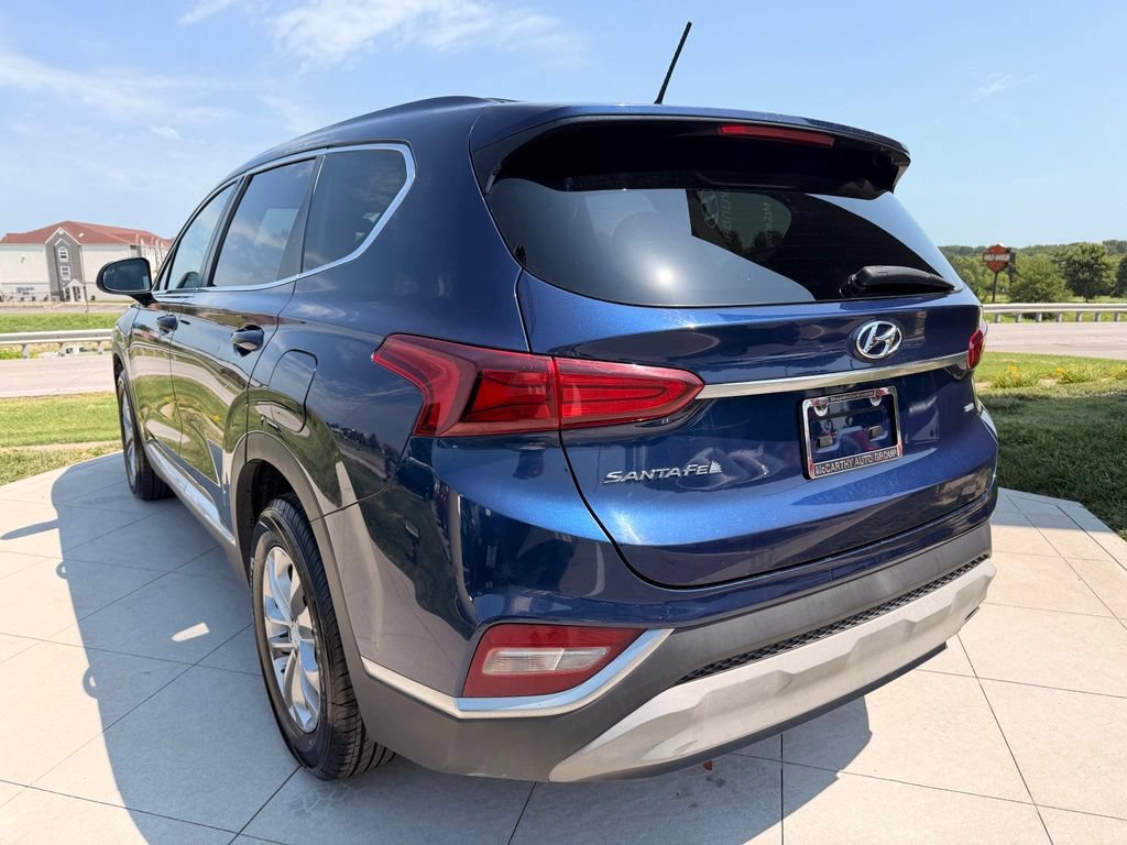 Used 2019 Hyundai Santa Fe SE AWD/4WD image 7