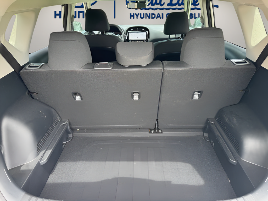 Used 2023 Kia Soul S FWD image 10