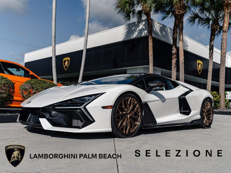 Used 2025 Lamborghini Revuelto