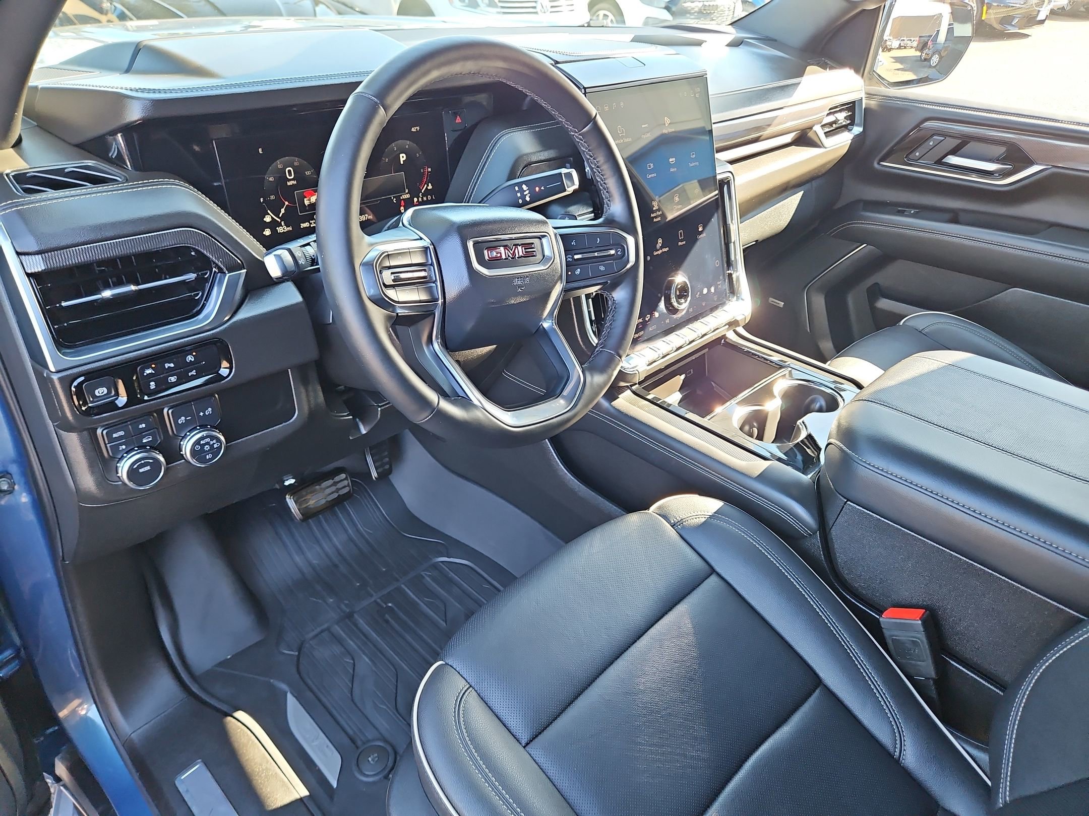 Used 2025 GMC Yukon XL Elevation w/ LPO, Floor Liner Package image 12