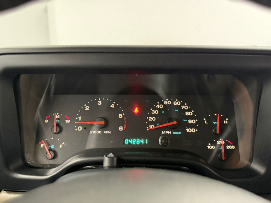 Used 2004 Jeep Wrangler Sahara w/ Dual Top Group AWD/4WD image 53