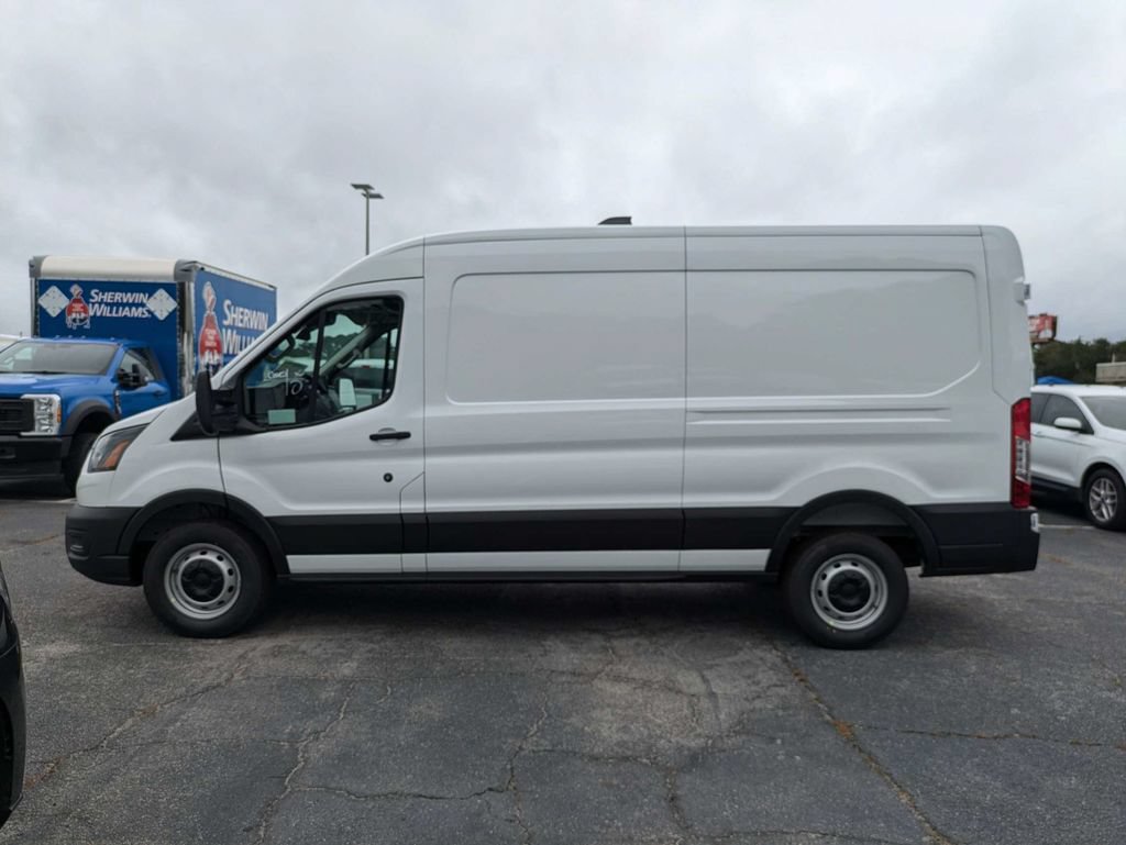 New 2027 Ford Transit 250 148 Medium Roof w/ Load Area Protection Package RWD image 7