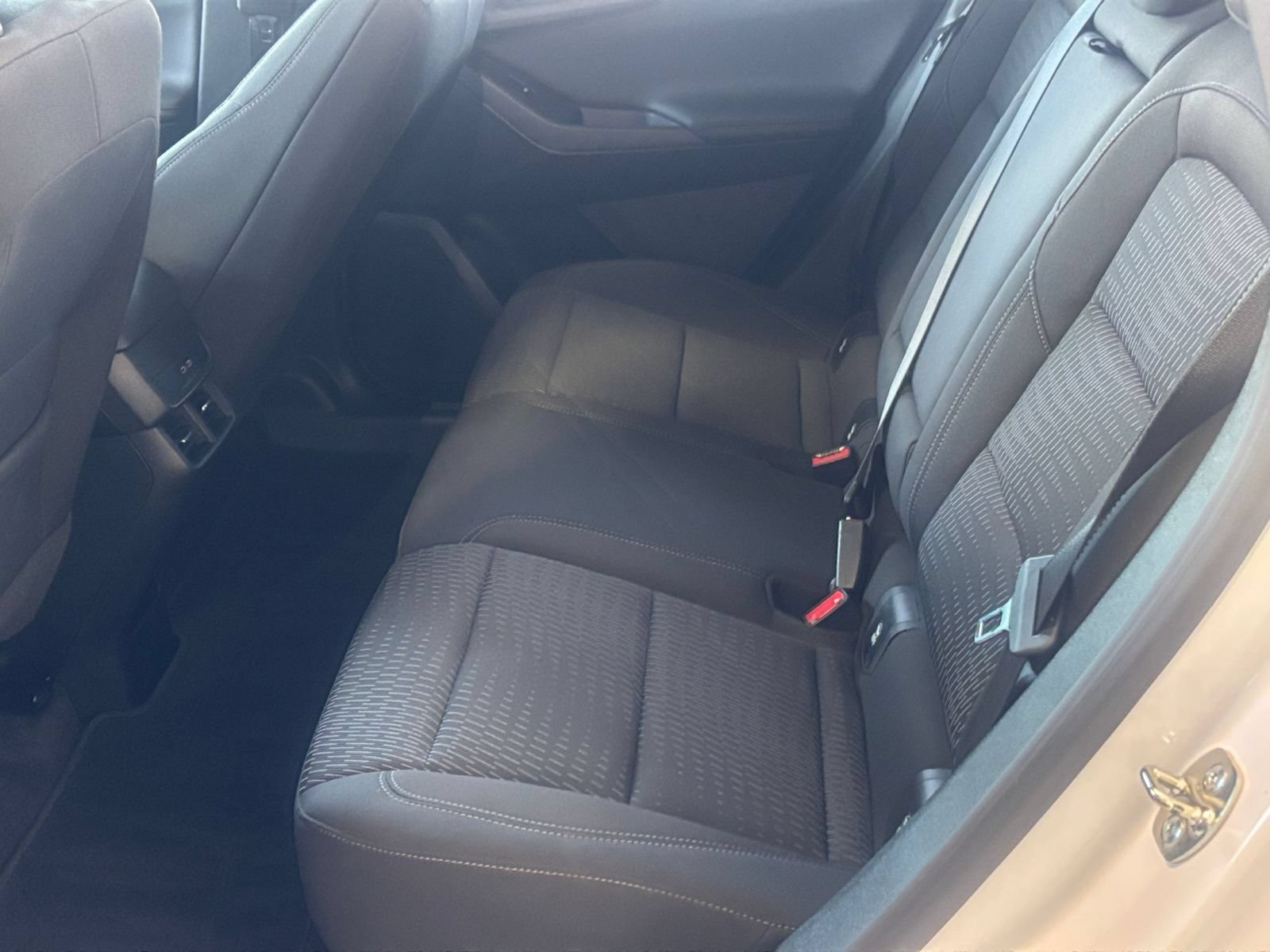Used 2025 Chevrolet Equinox LT FWD image 26