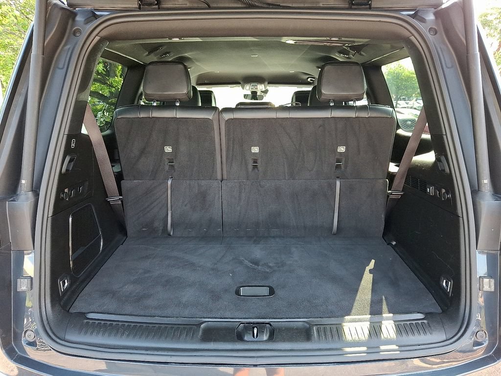 Certified 2024 Jeep Wagoneer Series II w/ Flexible Seating Group AWD/4WD image 33