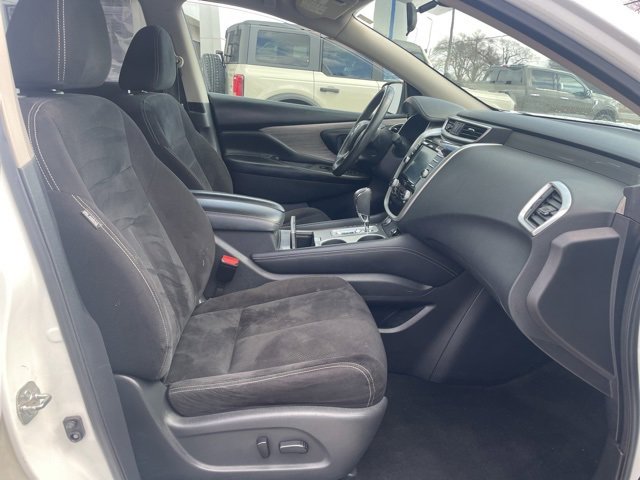 Used 2017 Nissan Murano SV image 15